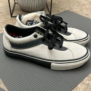 VANS Rassvet x Skate Bold 'Marshmallow Black